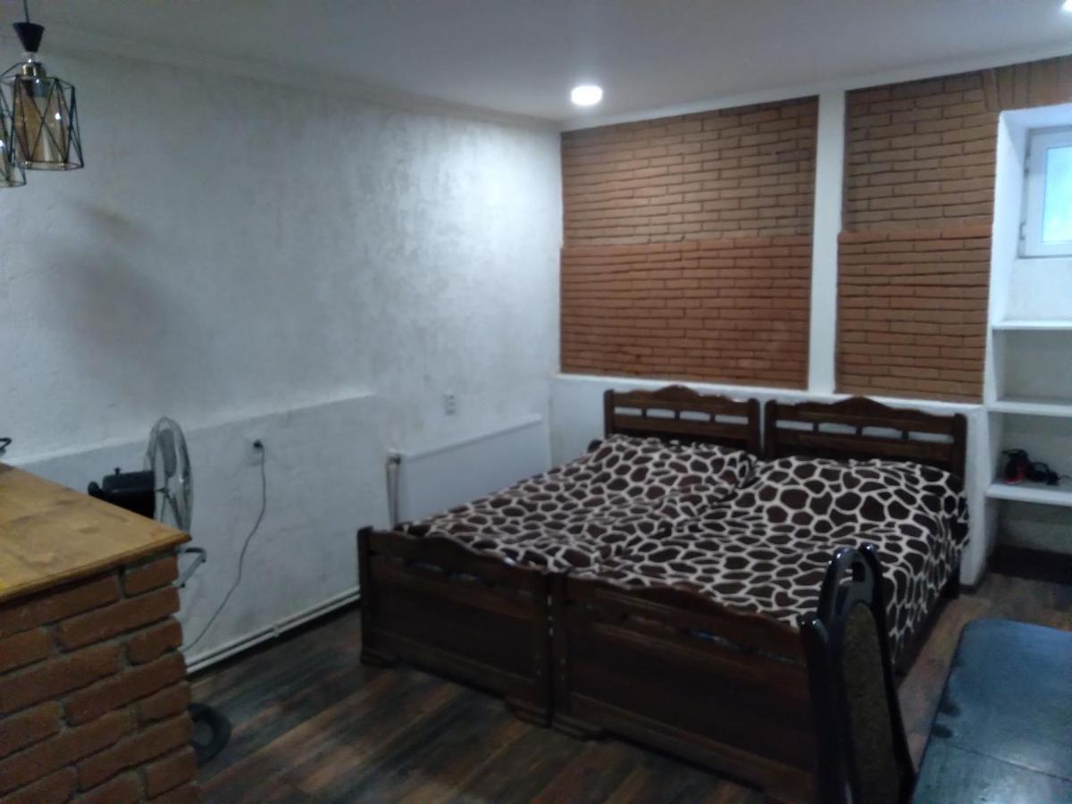 Ferienwohnung Sani Tbilisi Exterior foto