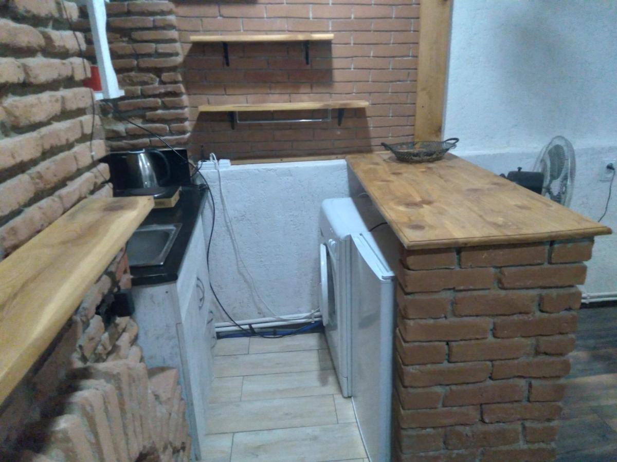 Ferienwohnung Sani Tbilisi Exterior foto