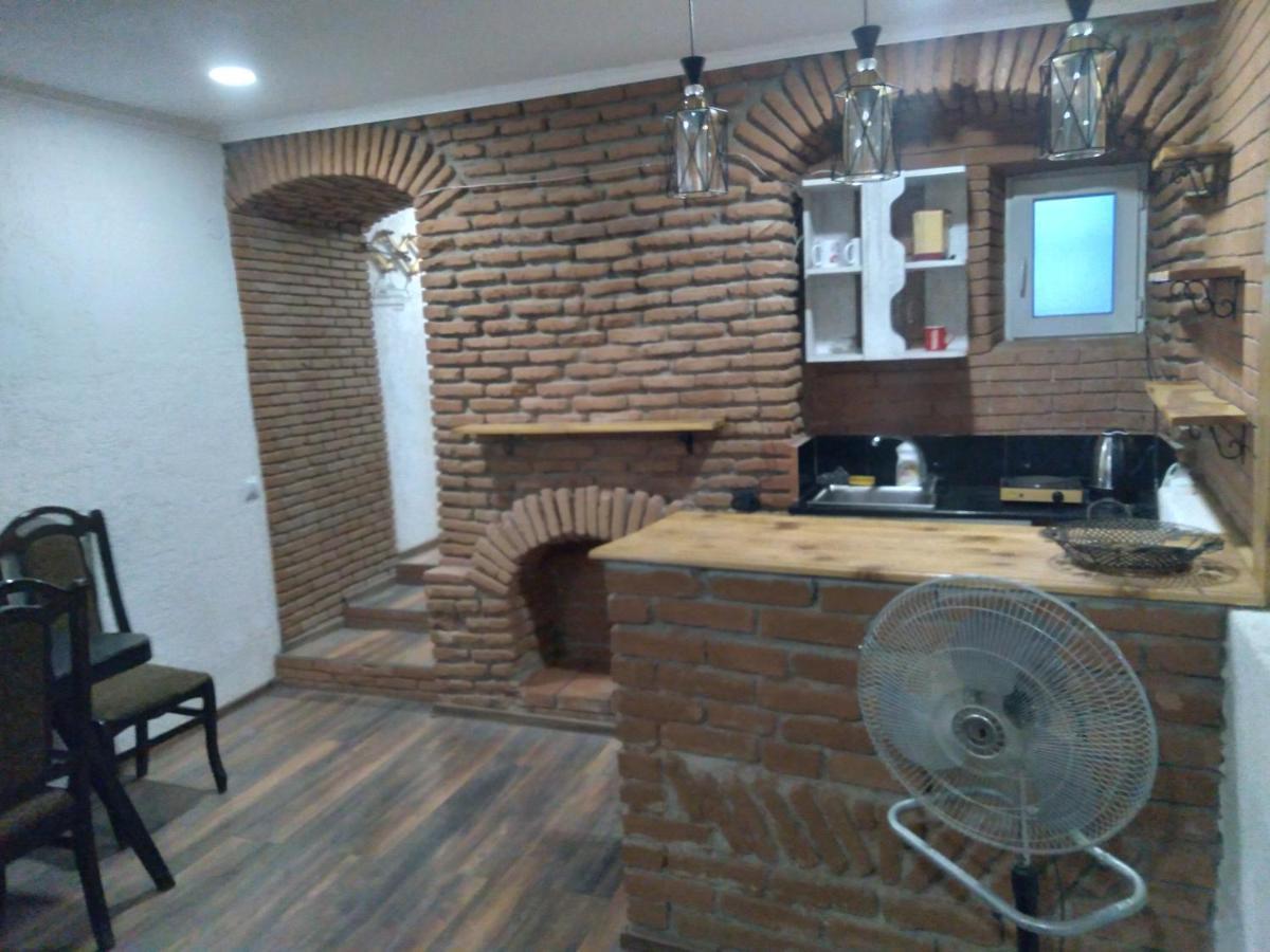 Ferienwohnung Sani Tbilisi Exterior foto