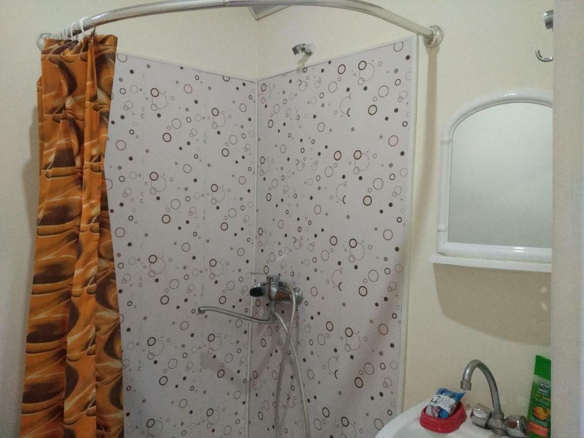 Ferienwohnung Sani Tbilisi Exterior foto